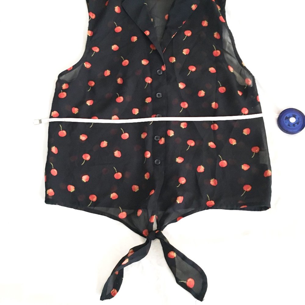strawberry patterned button down - Picture 3 of 5